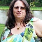 Ingrid DE BEULE